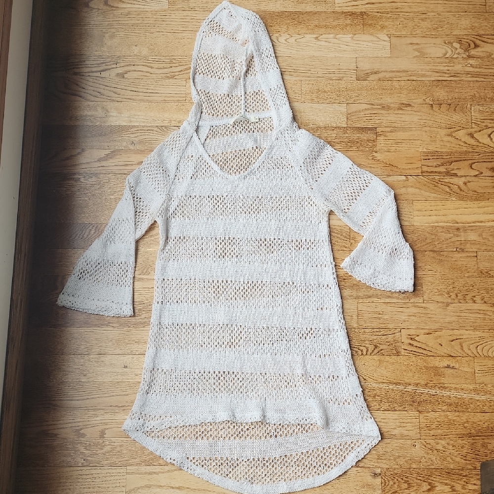 (M) Solitaire Anthropologie White Hooded Crochet Boho Soft Coastal Vacation Wow